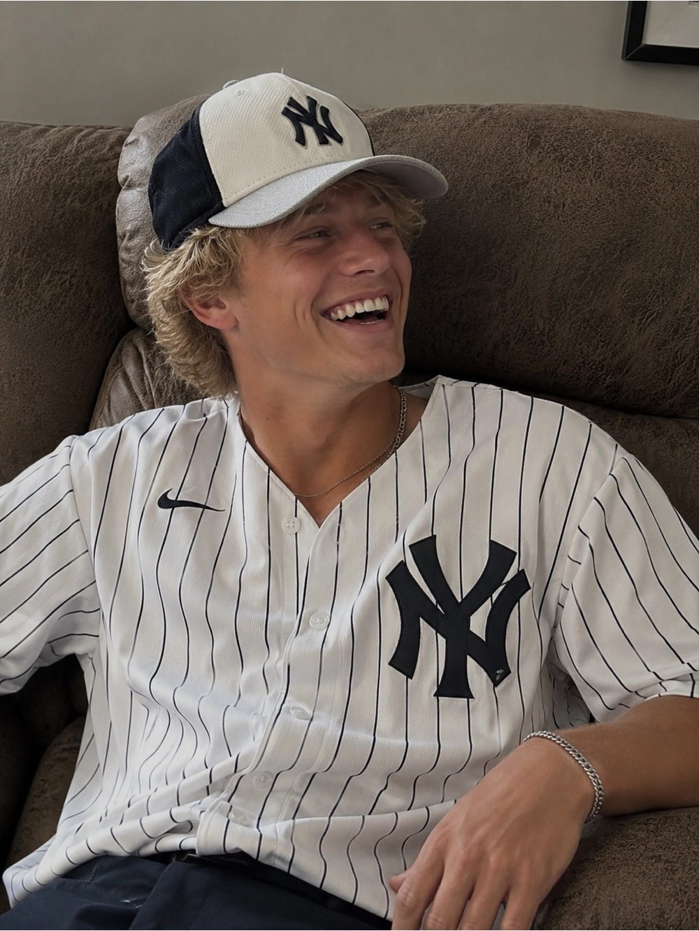 New York Yankees Cap - White/Navy